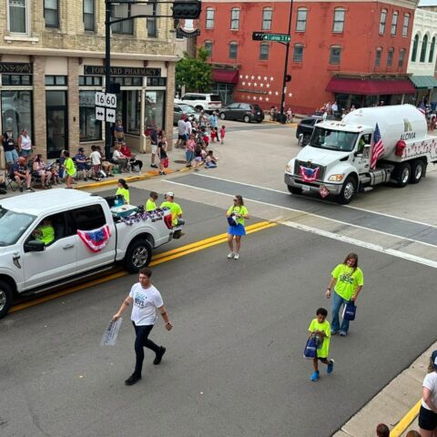 columbus parade-square